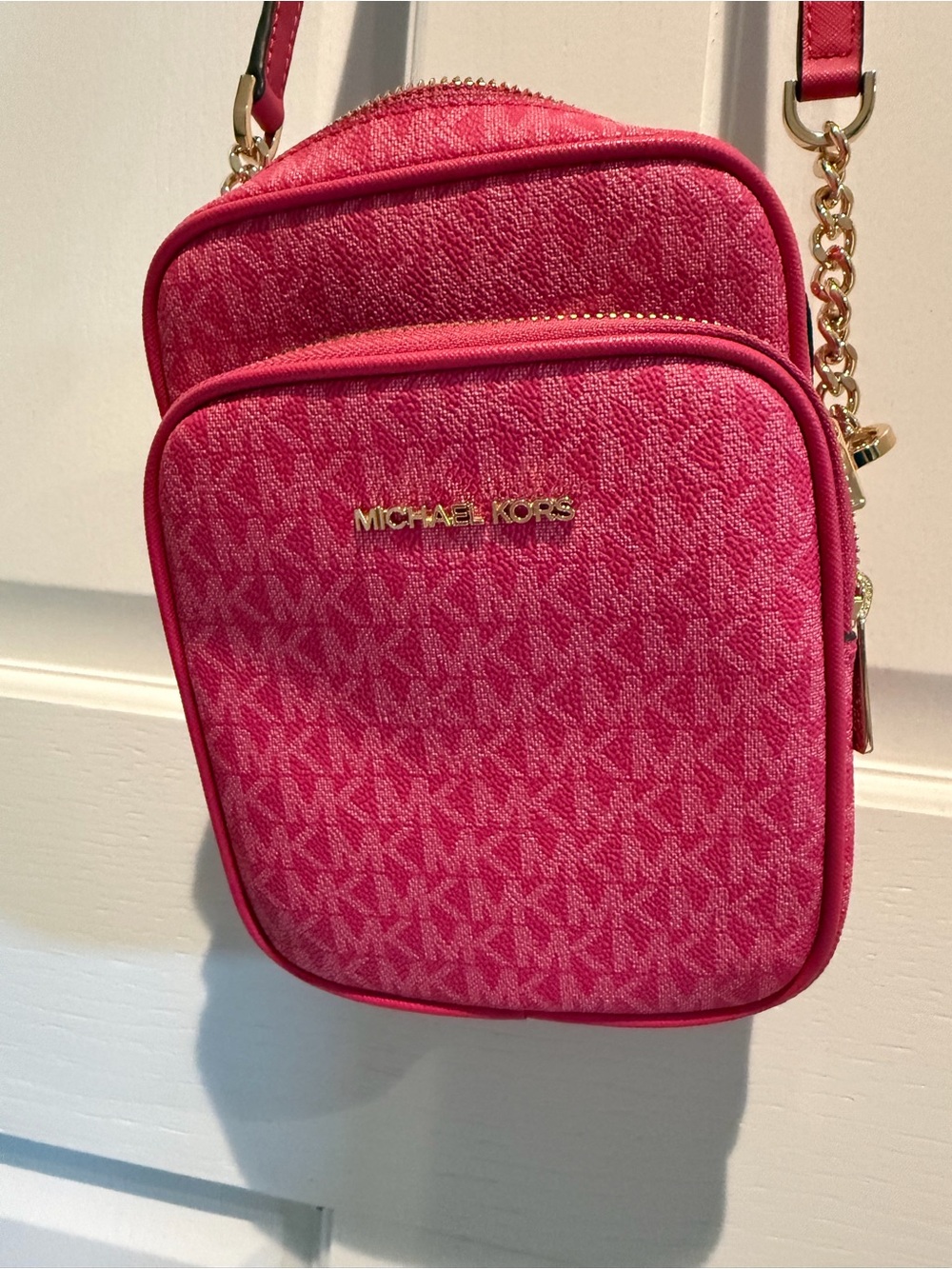 Michael Kors Hot Pink Signature Crossbody Bag with Gold Hardware